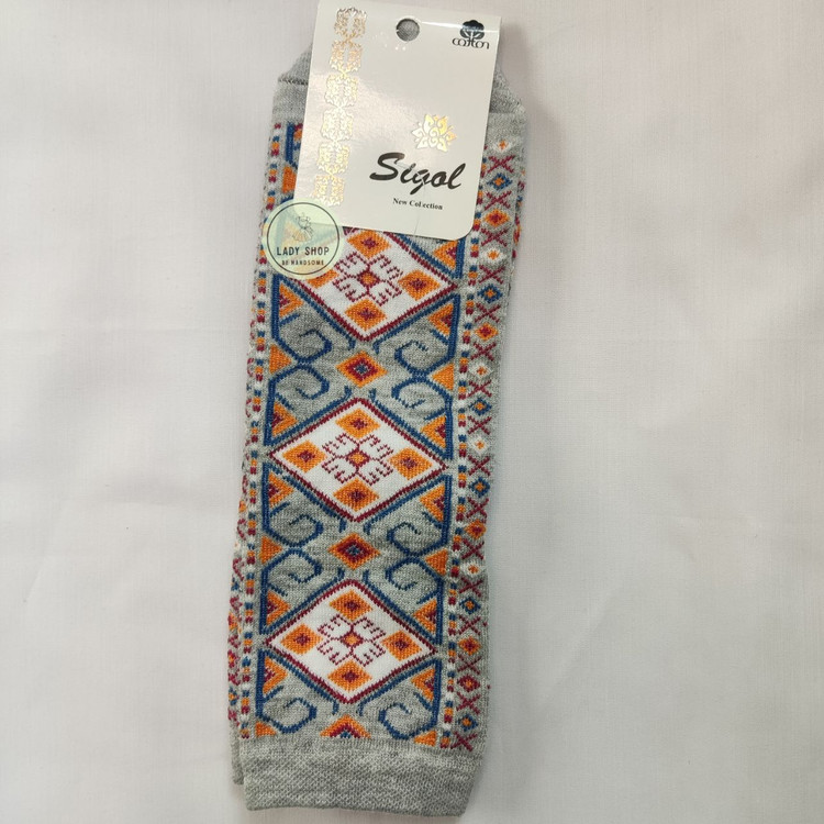 خرید جوراب طرح سنتی