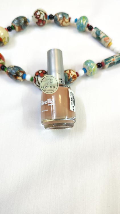 لاک رنگ کرم