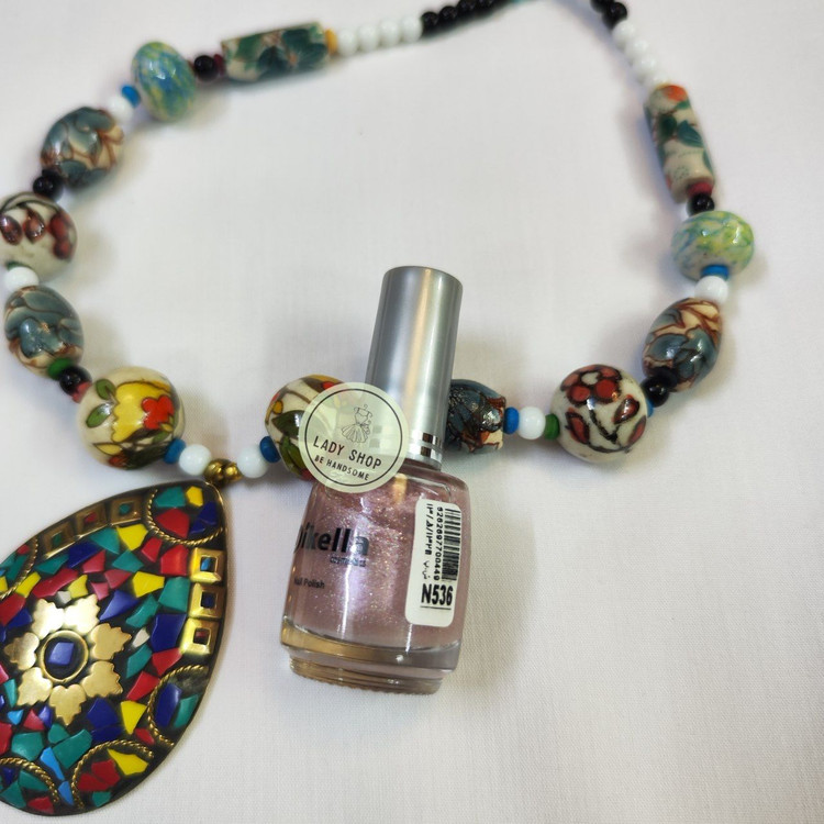 لاک رنگ یاسی