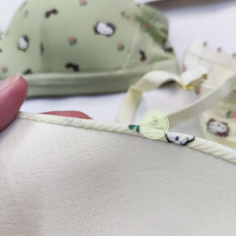 خرید سوتین دخترانه وارداتی