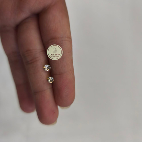 خرید اینترنتی گوشواره میخی